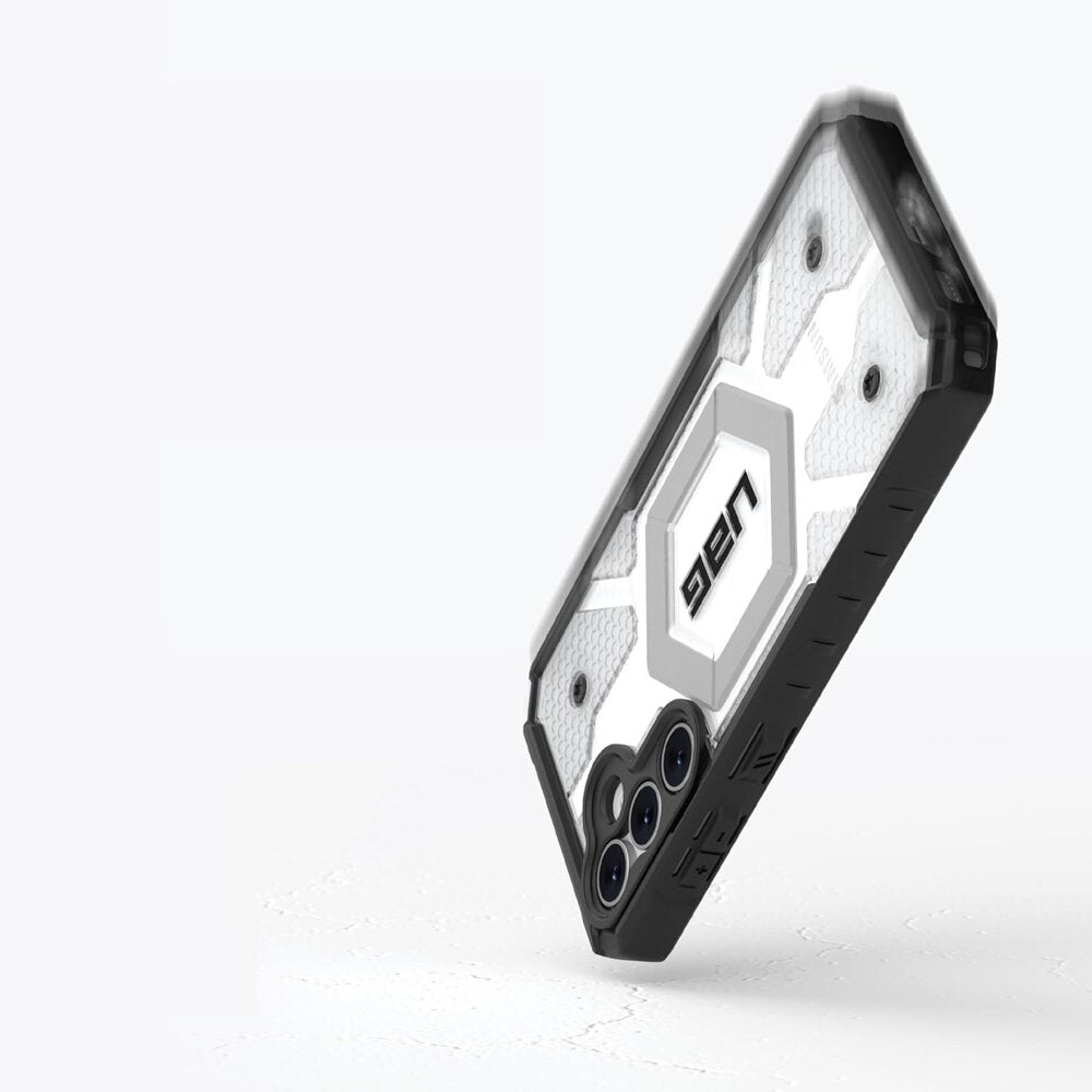 Husa UAG Pathfinder MagSafe Transparentă pentru iPhone 13 Pro Ice