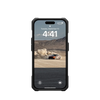 Husa iPhone 13 Pro Max Midnight - UAG Monarch Pro, Carbon Fiber cu MagSafe