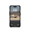 Husa iPhone 13 Pro - UAG Monarch Pro MagSafe Carbon Fiber